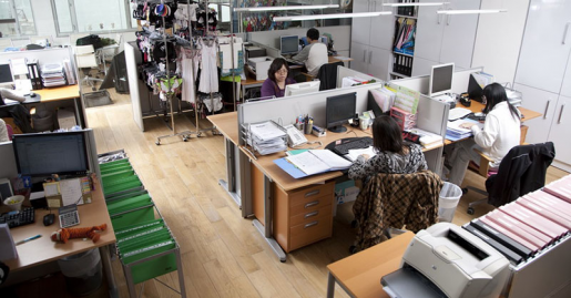 【辦公室健康】打工仔久坐引致便秘 【辦公室健康】打工仔久坐引致便秘